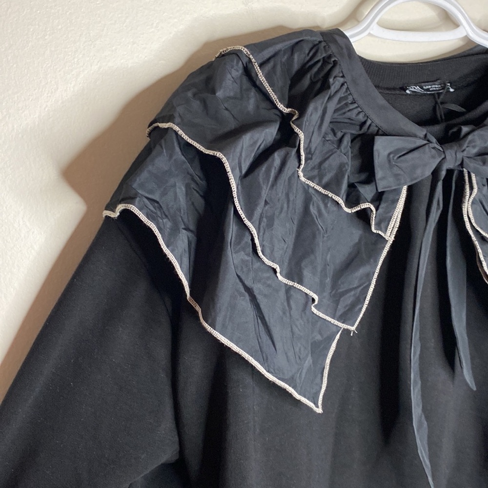 Zara Ruffled bib collar black sweatshirt with a front bow tie size M - Picture 6 of 13